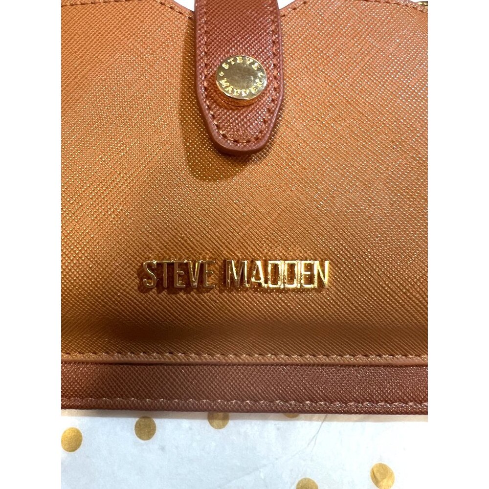 Steve Madden Brown Leather Crossbody Wallet With Gold Chain Strap Zip and Snap - Picture 2 of 7